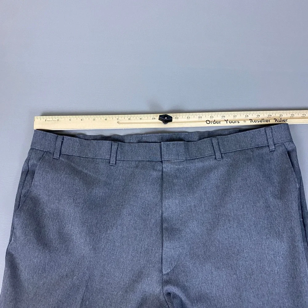 Vintage Levi Strauss Action Slacks Dress Pants Mens 44x30 Gray Straight Leg